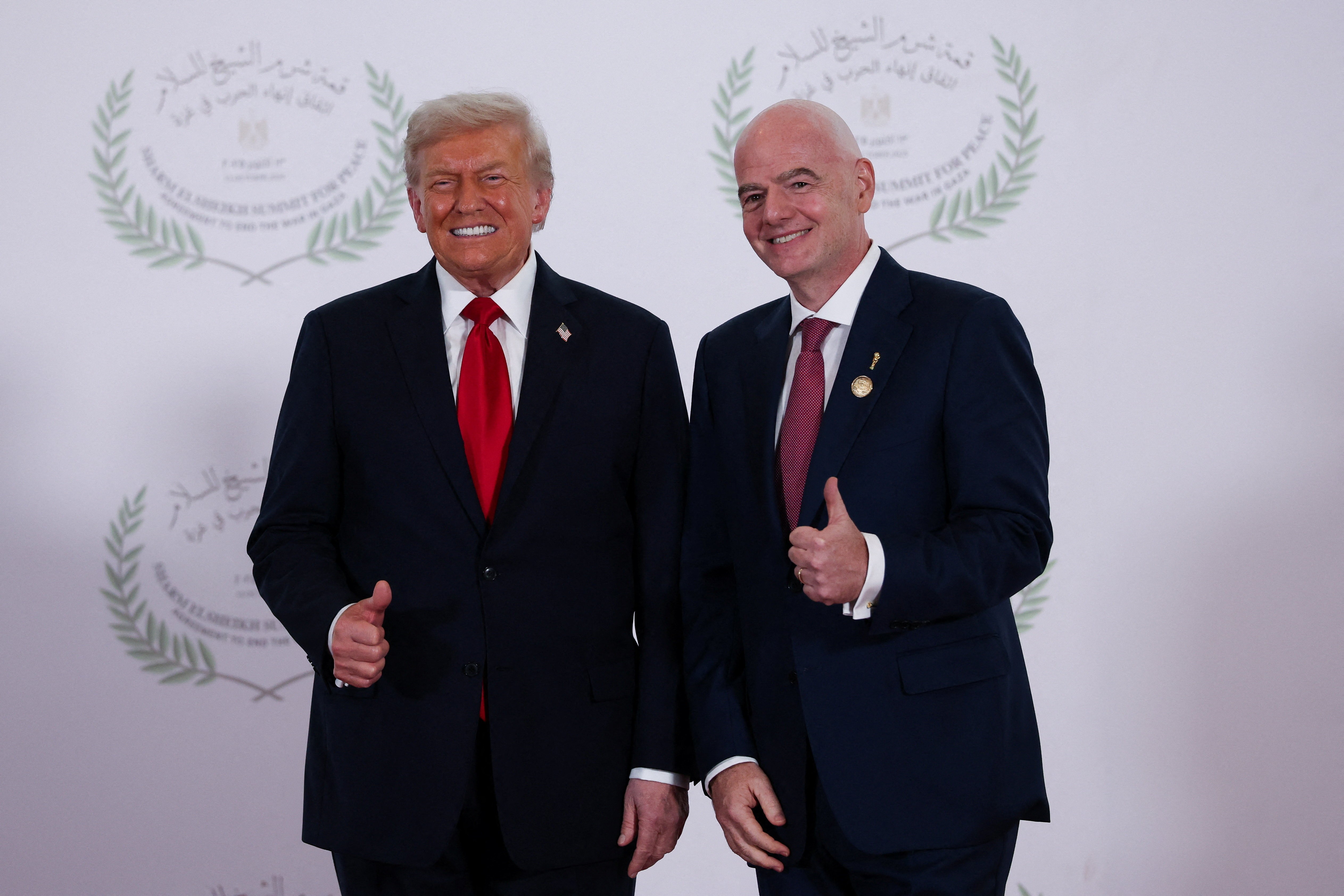 Presidente da Fifa conversa com Trump que garante participação da seleção iraniana na Copa do Mundo