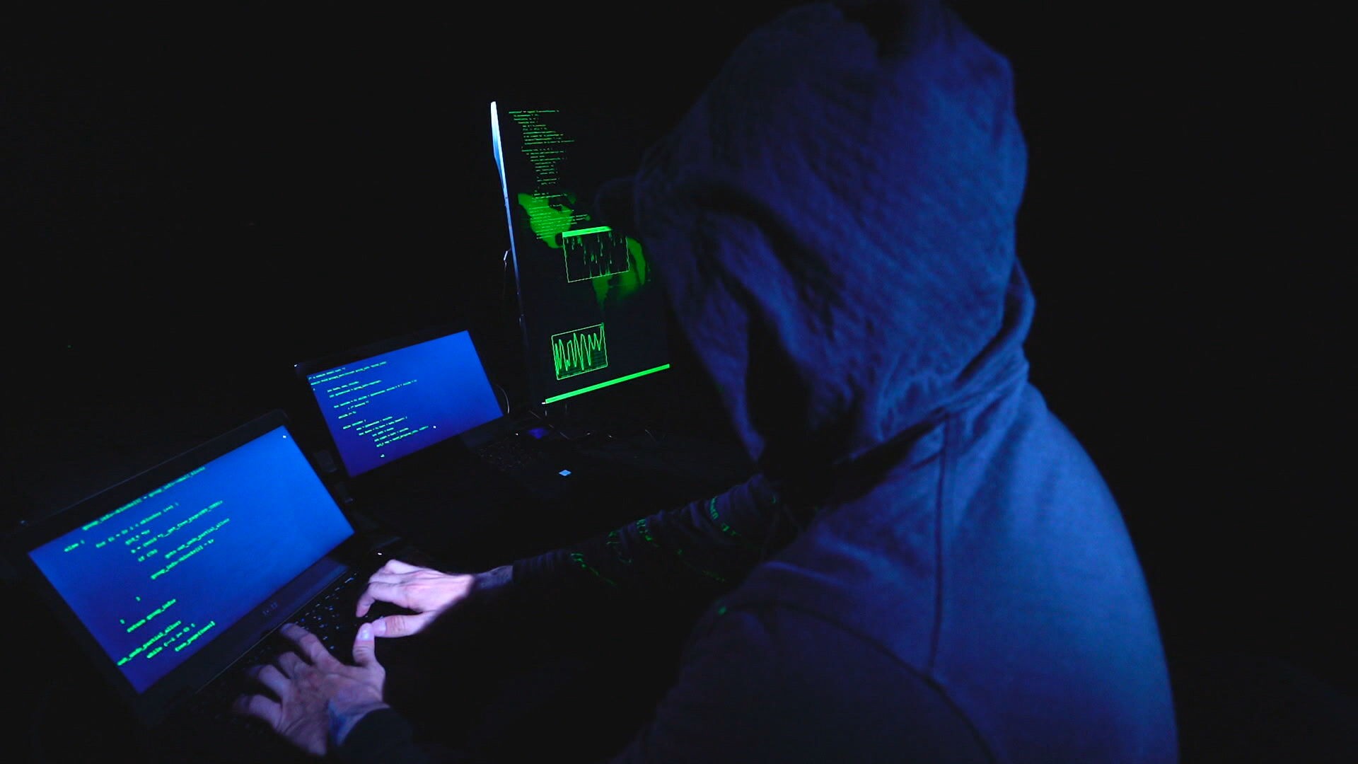 Polícia alerta para novo golpe que cria links falsos quase idênticos aos sites oficiais e roubam dados