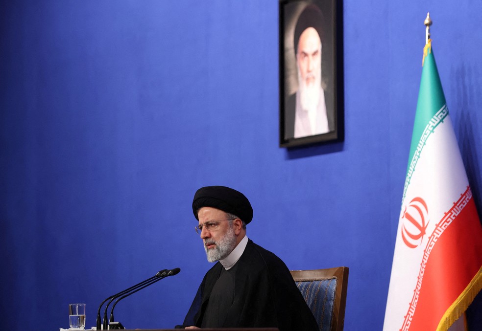 Presidente iraniano, Ebrahim Raisi, durante coletiva de imprensa em agosto de 2022 — Foto: Majid Asgaripour/WANA (West Asia News Agency) via REUTERS