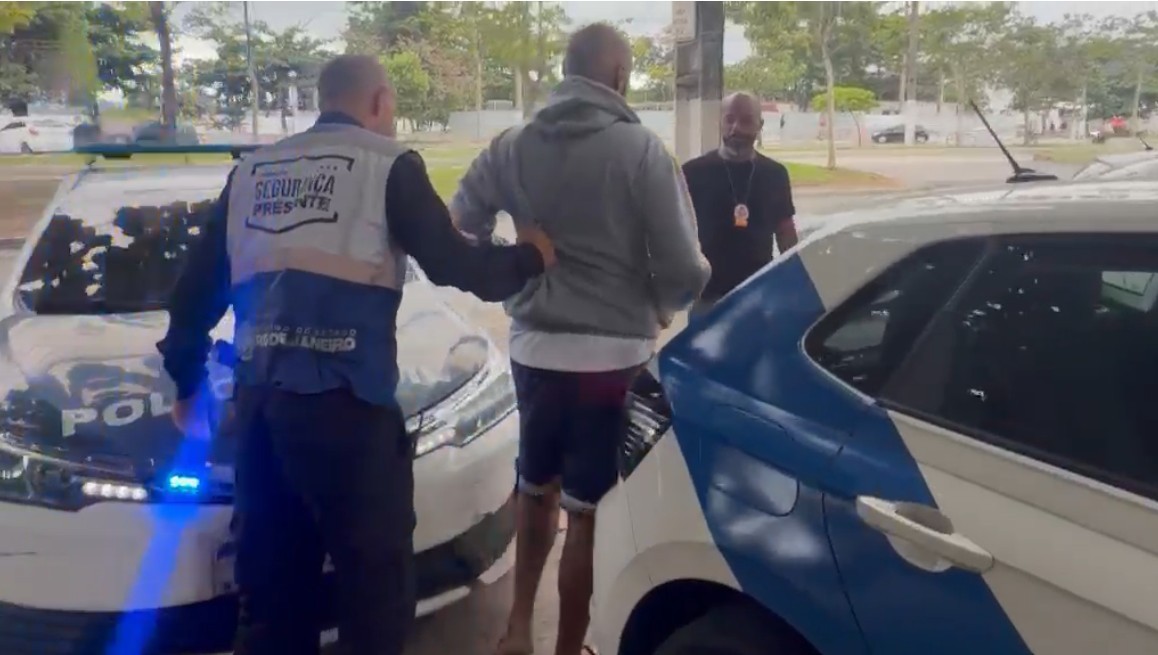 Homem que atropelou 5 ciclistas em Niterói é preso pela polícia; vídeo mostra momento