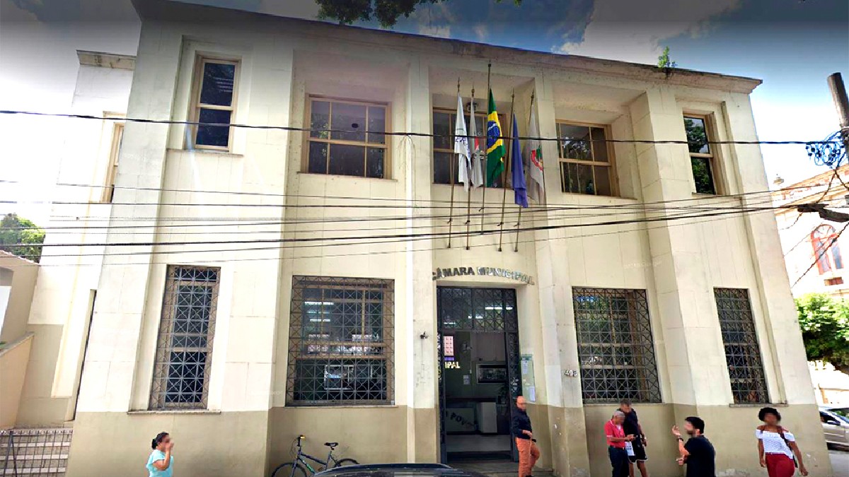 Com salários que passam de R$ 6 mil, Câmara de Cataguases abre inscrições para concurso