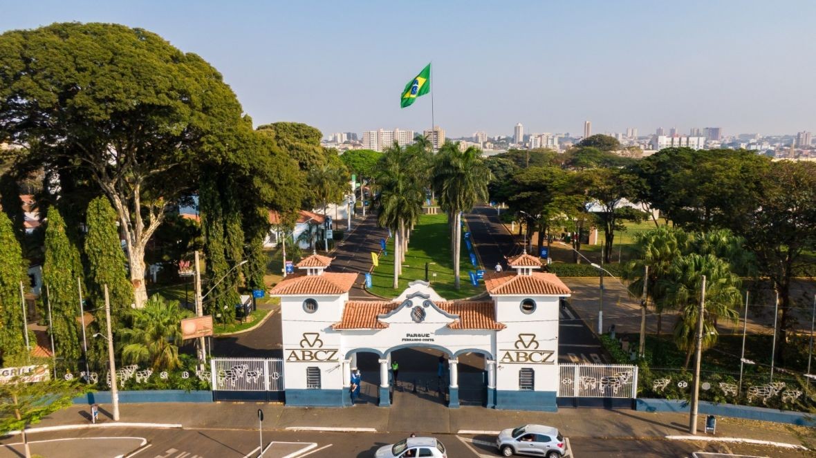 17ª ExpoGenética: maior feira de zebuínos avaliados do país registrou faturamento de mais de R$ 90 milhões em leilões