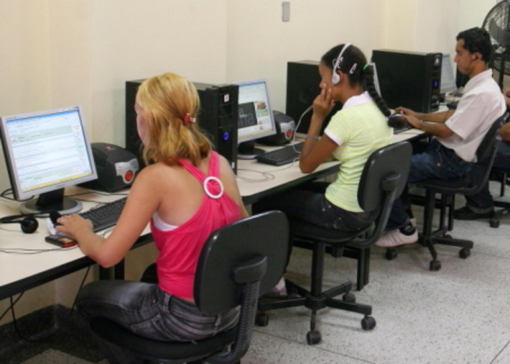 Programa de apoio à tecnologia tem 58 vagas de estágio abertas em Jacareí; veja como se inscrever