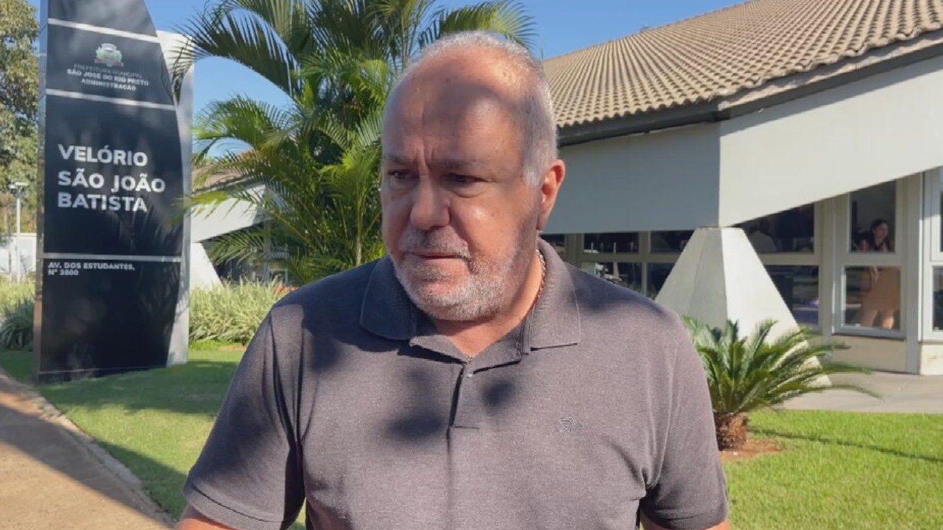 Tio lamenta morte de sobrinha em casa que pegou fogo: 'Fazia de tudo por todos'
