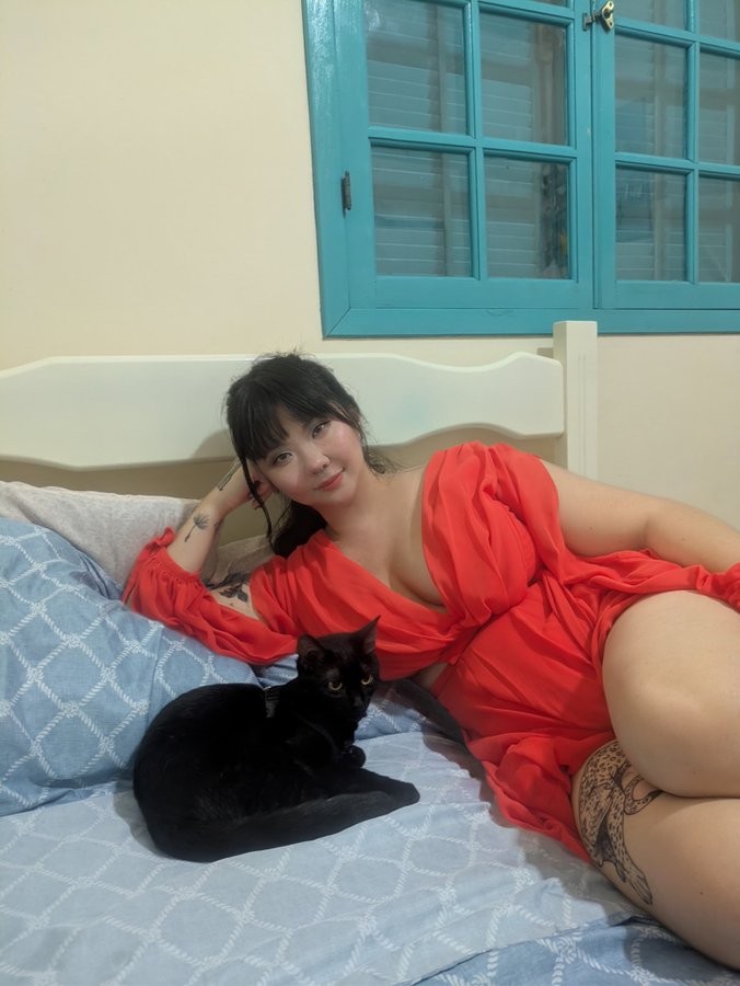 Mulher denuncia uso indevido de IA após ter foto manipulada para parecer nua no Rio