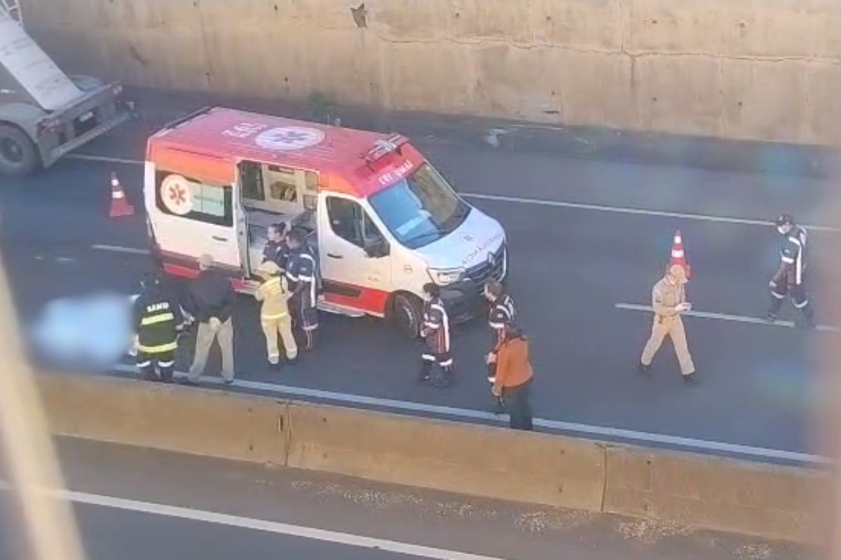 Casal morre ao sofrer acidente de moto enquanto ia para o trabalho, no Paraná