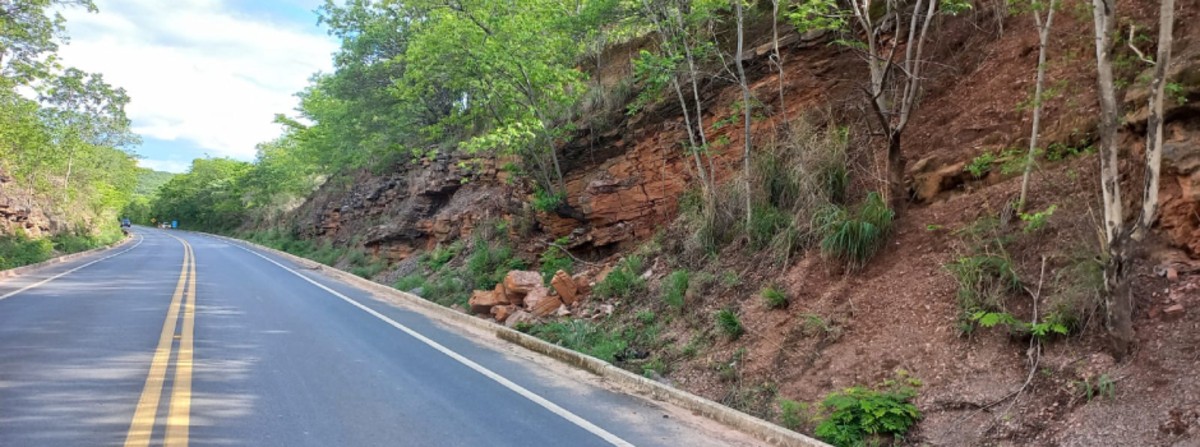 Trânsito na MGC-135 passa a operar no sistema “Pare e Siga” a partir desta quarta (4)