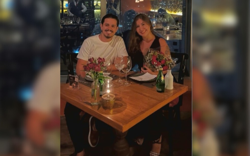 Após ouvir discussão, amigo encontrou jovem caída e ensanguentada em condomínio de Goiânia, Goiás, diz delegada — Foto: Reprodução/TV Anhanguera