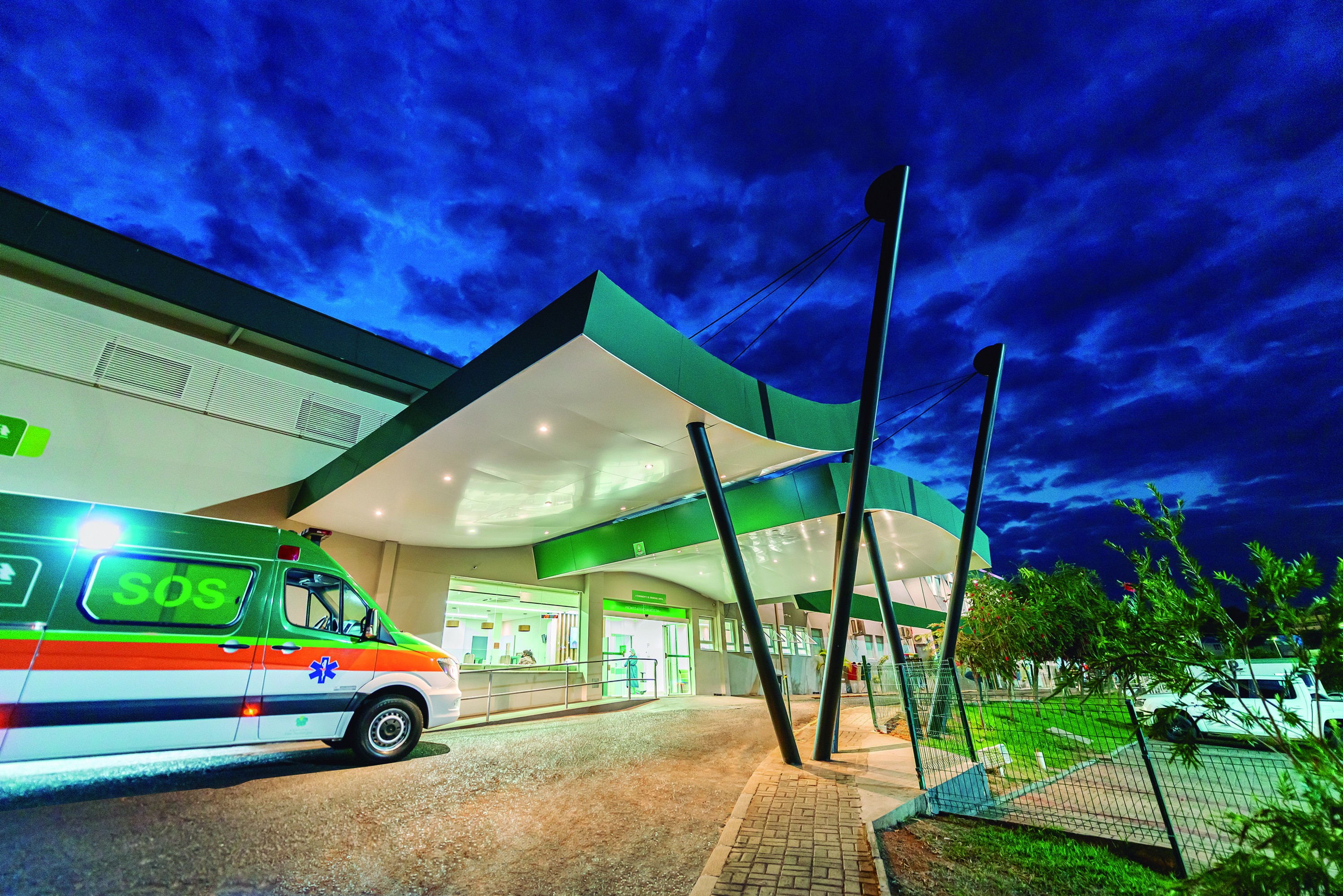 Hospital Unimed São Domingos 
celebra 50 anos como referência em saúde no Estado