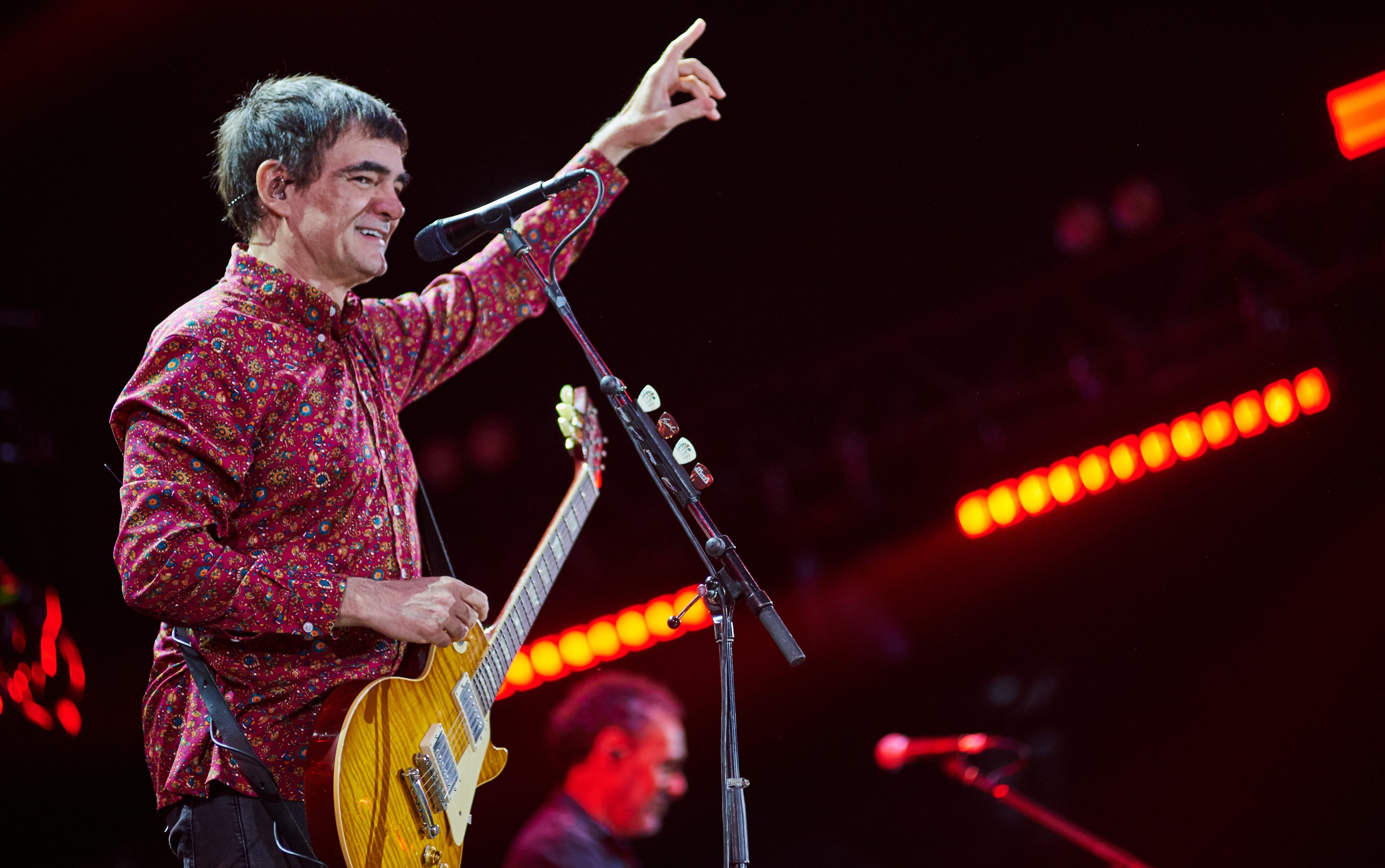 Em primeira mão, Samuel Rosa toca novo single da carreira após Skank e ...