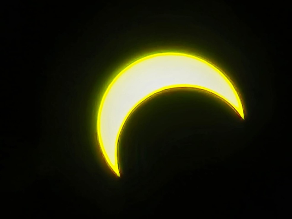 Anularidade quase total é fotografada em eclipse, em João Pessoa, às 16h34 — Foto: Diogo Tozzi/Semana do Eclipse 2023