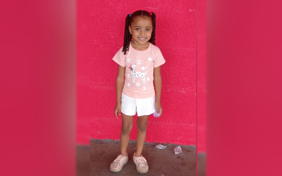 Emanuelly Vitória Rocha de Souza morreu em maio, em Goiânia — Foto: Reprodução/TV Anhanguera
