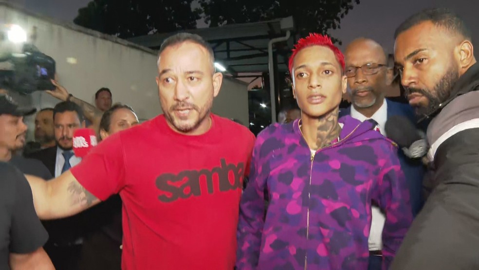 Oruam se entrega à polícia — Foto: Kleyton Cintra/TV Globo