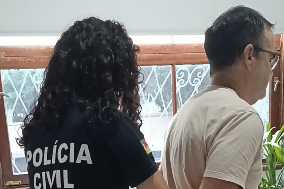 Médico é preso suspeito de crimes sexuais contra pacientes no RS — Foto: Divulgação/Polícia Civil