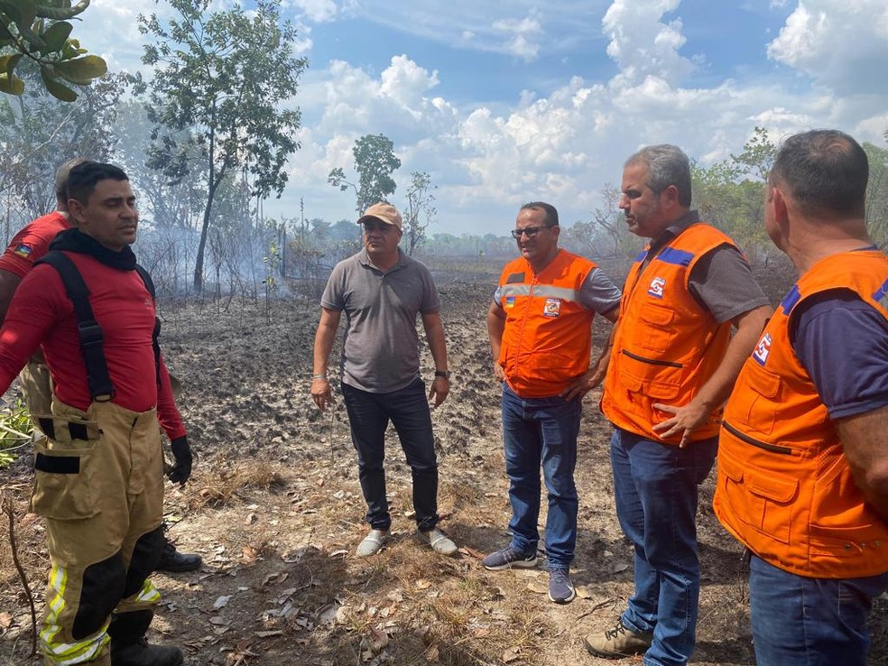 Estiagem causa incêndios em Tartarugalzinho — Foto: Prefeitura de Tartarugalzinho/Divulgação