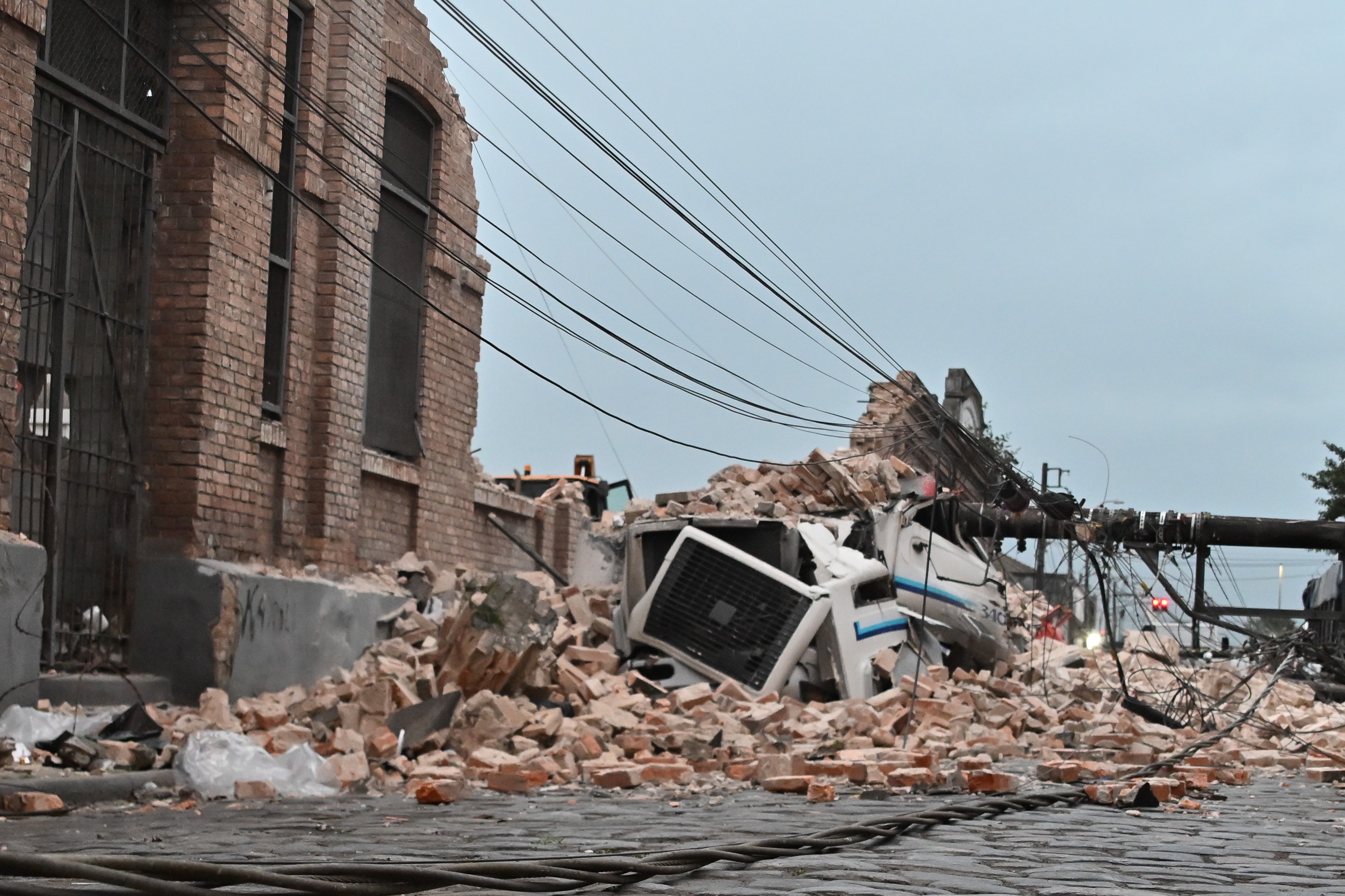Ventania, enchentes e tornados: os últimos eventos extremos do clima têm relação com o El Niño? Entenda