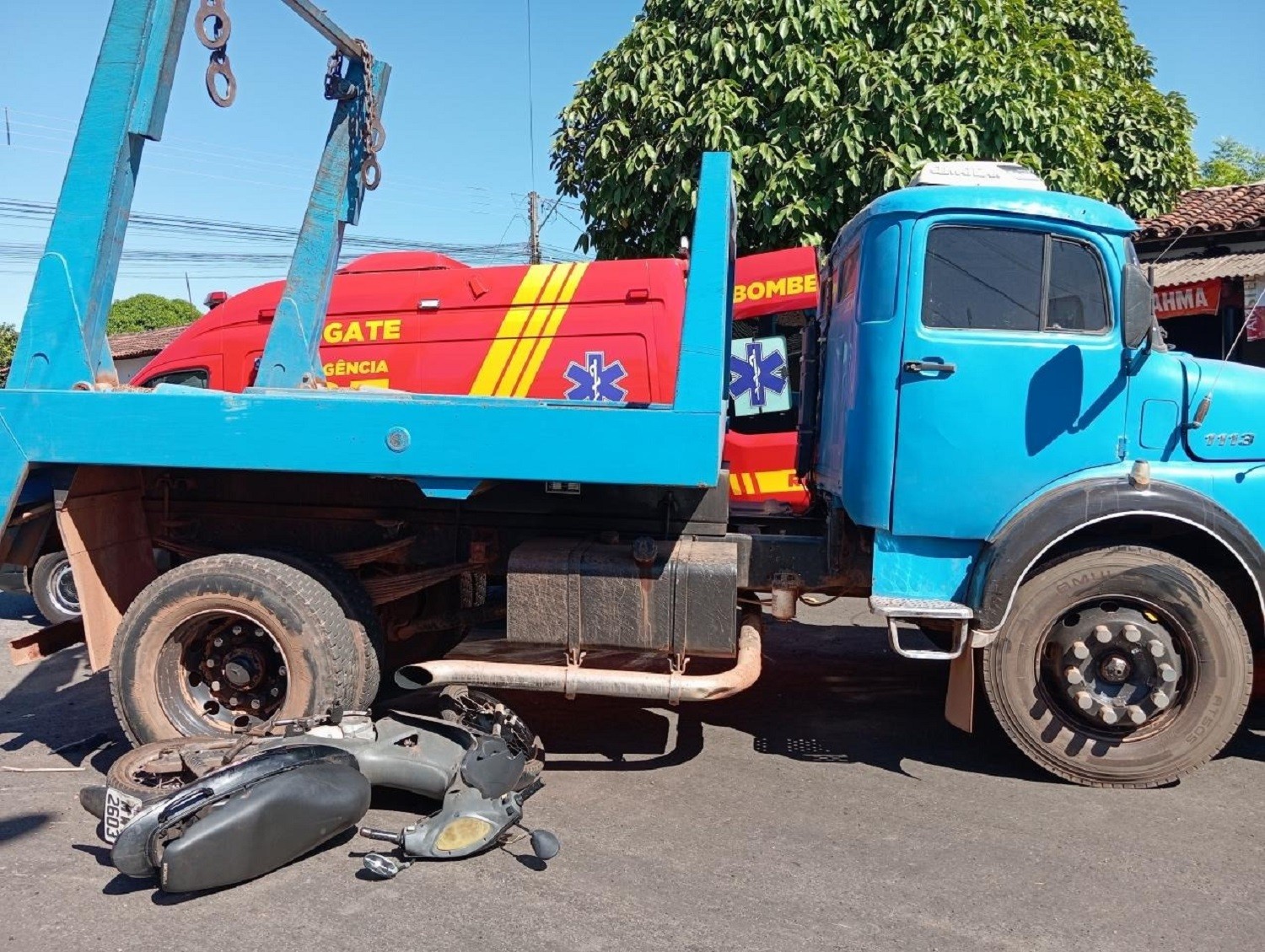 Adolescente morre atropelado por caminhão durante ultrapassagem em Colinas do Tocantins