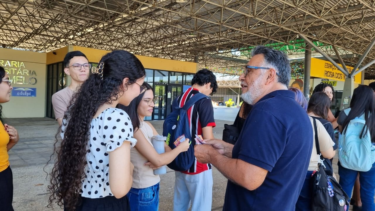 Geraldo Carvalho critica 'turismo predatório' e defende desenvolvimento regional com preservação ambiental