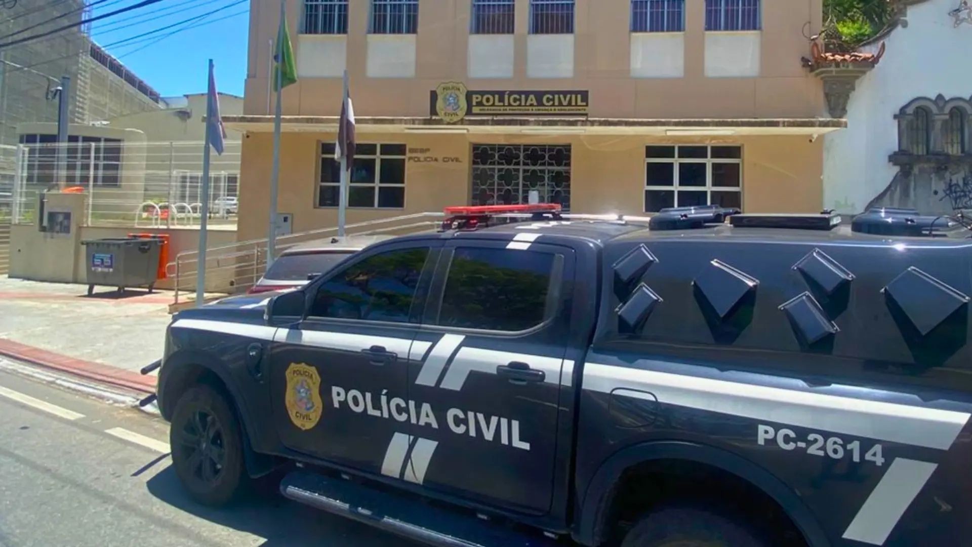 Pai é preso suspeito de estuprar e explorar sexualmente filha adolescente no ES; ele ofereceu R$ 300 para cometer o crime