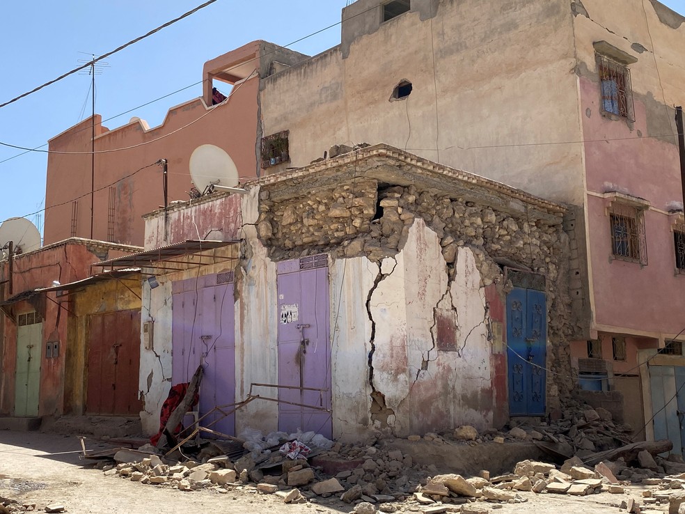 O terremoto no Marrocos tambm atingiu residncias na cidade de Amizmiz  Foto: Abdelhak Balhaki/REUTERS