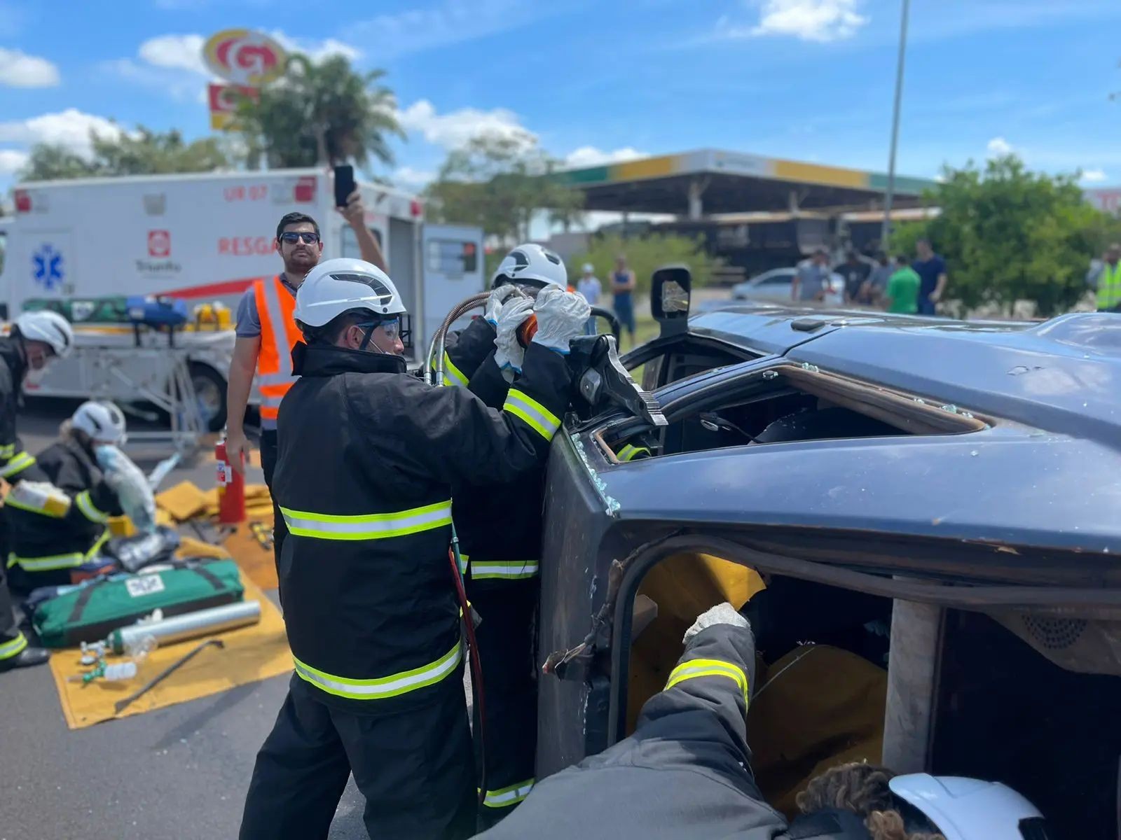 Concessionária realiza simulado de acidente na BR-153 em Guaiçara 