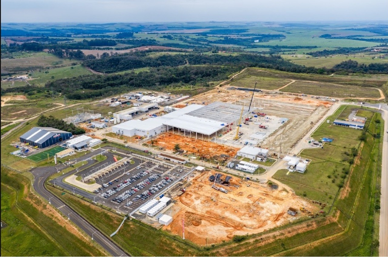 Toyota reabre fábrica de Porto Feliz um ano após destruição por vendaval