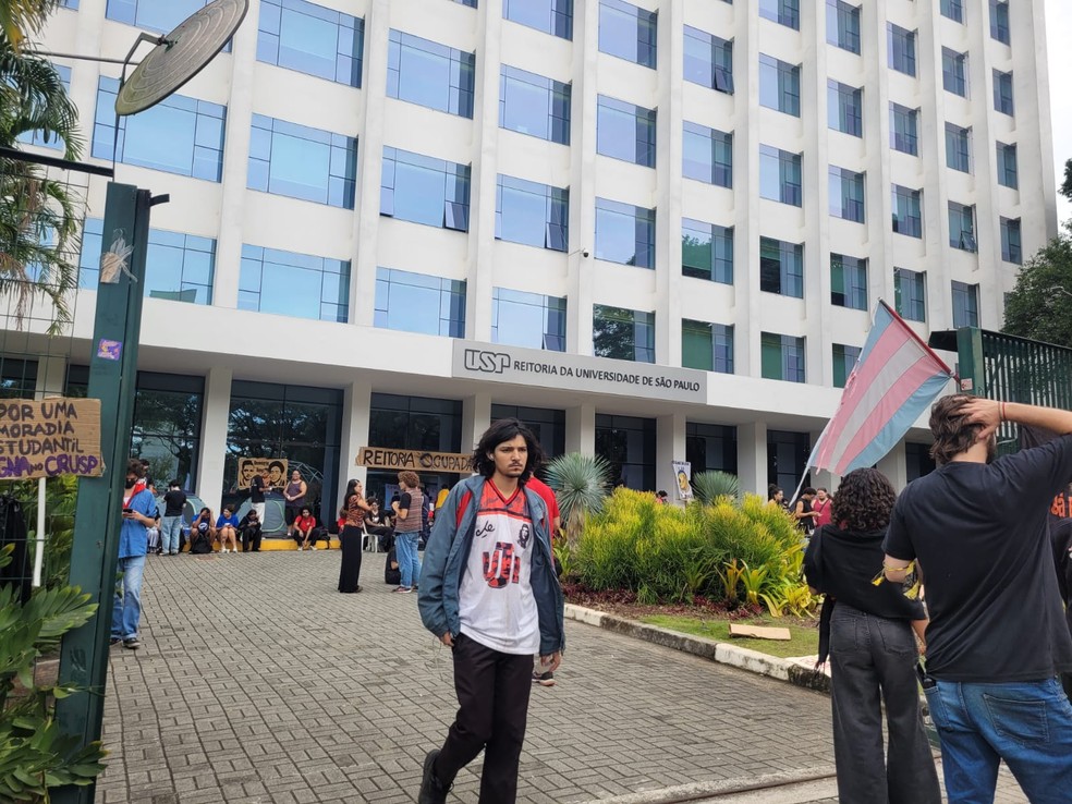Ocupação da reitoria da USP, na Zona Oeste de SP — Foto: Lívia Martins/TV Globo