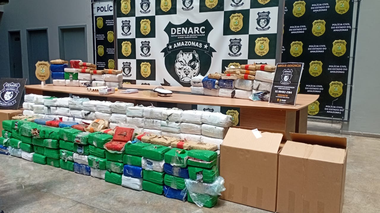 Polícia apreende 300 kg de maconha que seriam enviados de Manaus à Europa