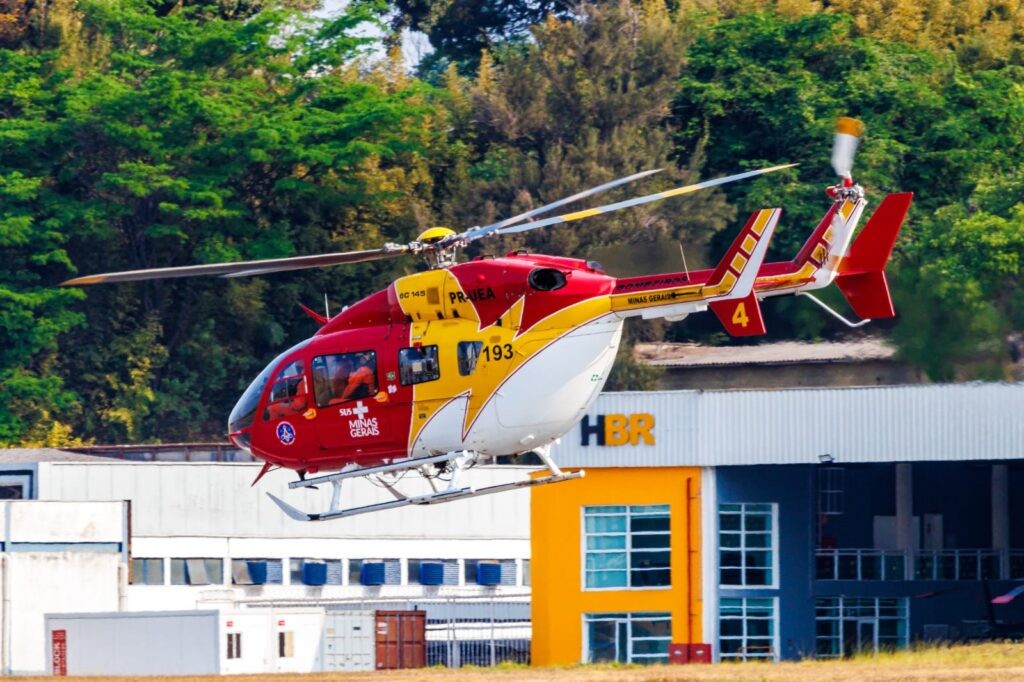 Viaduto em BH recebe nome de helicóptero do Corpo de Bombeiros que caiu em Ouro Preto