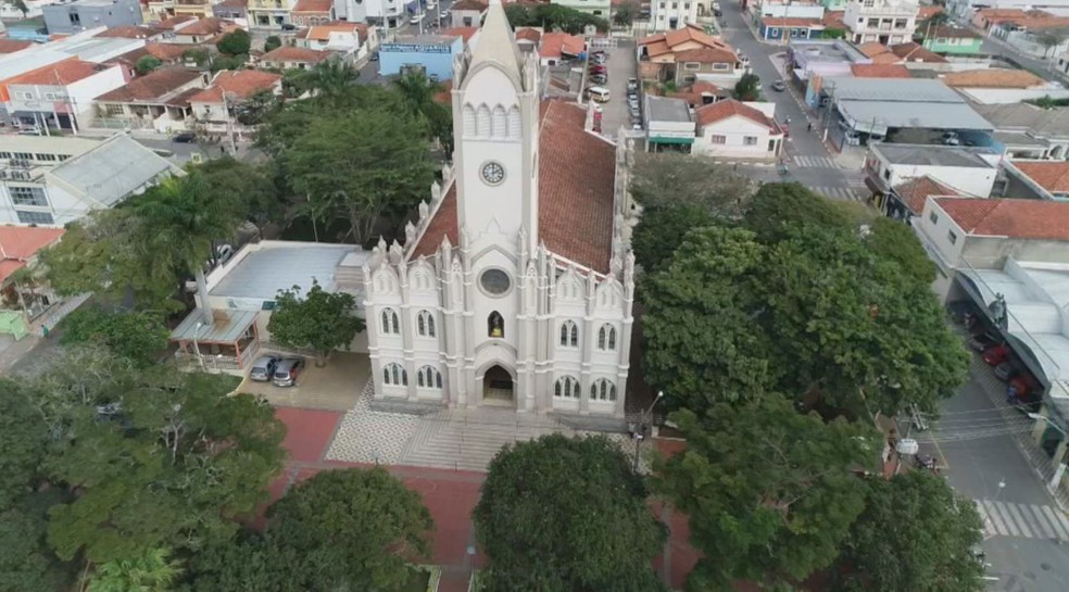 Santuário de São Miguel Arcanjo recebe título de Basílica — Foto: Reprodução/TV TEM