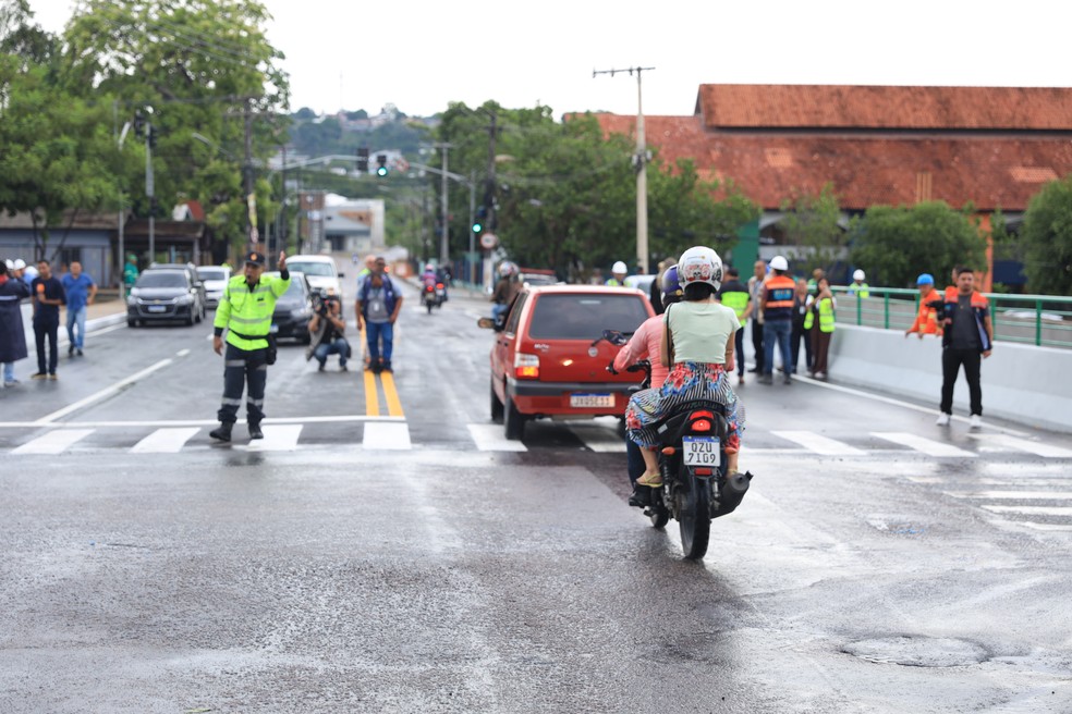 Avenida Barão do Rio Branco é liberada para o tráfego de veículos. — Foto: Divulgação/Seminf