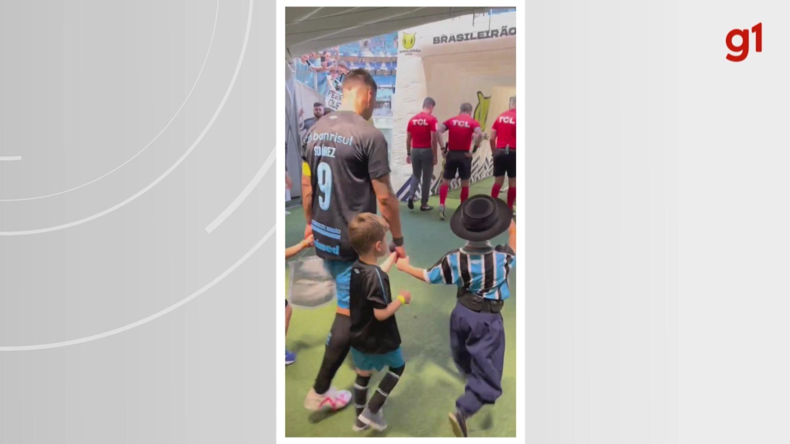 Campeão de chula e 'herói Farroupilha' entram em campo na Arena com jogadores do Grêmio