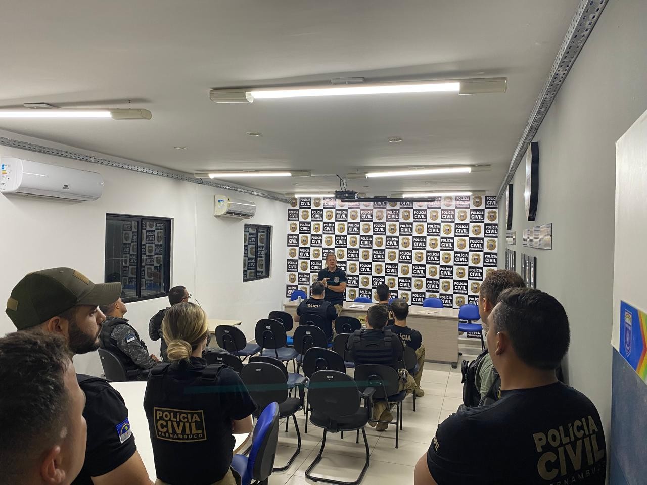 Operação “Retomada de Controle” prende organização criminosa suspeita de homicídios e tráfico no Agreste