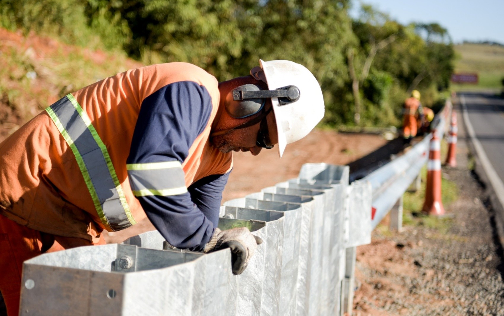 Obras afetam oito rodovias do Sul de Minas nesta semana; veja trechos e serviços