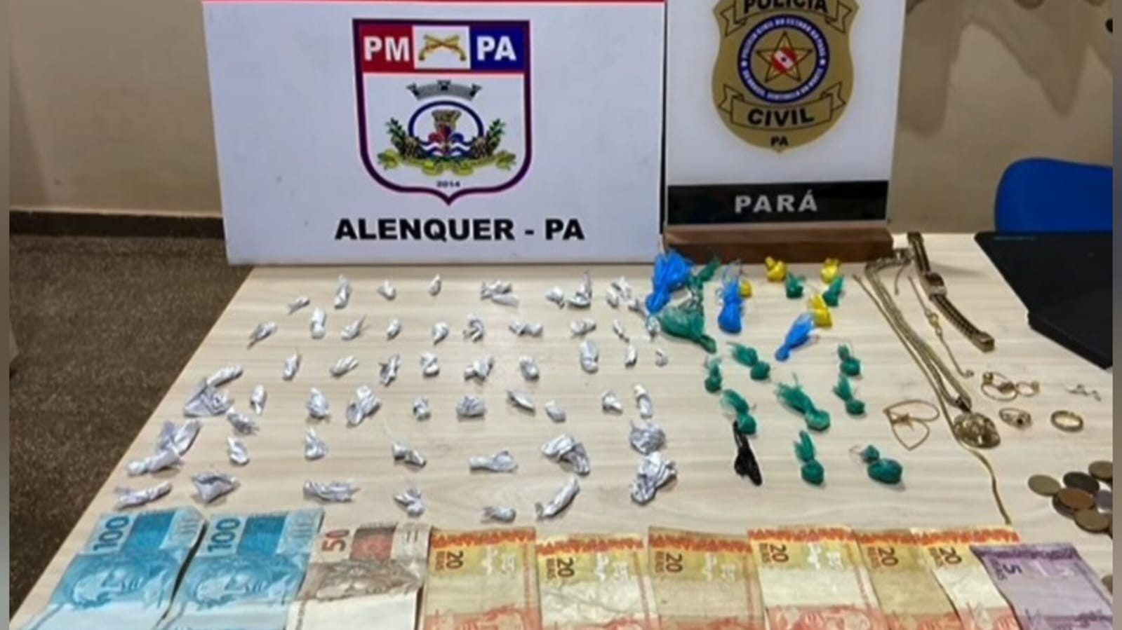 Polícias Civil e Militar desarticulam ponto de tráfico no bairro Independência, em Alenquer