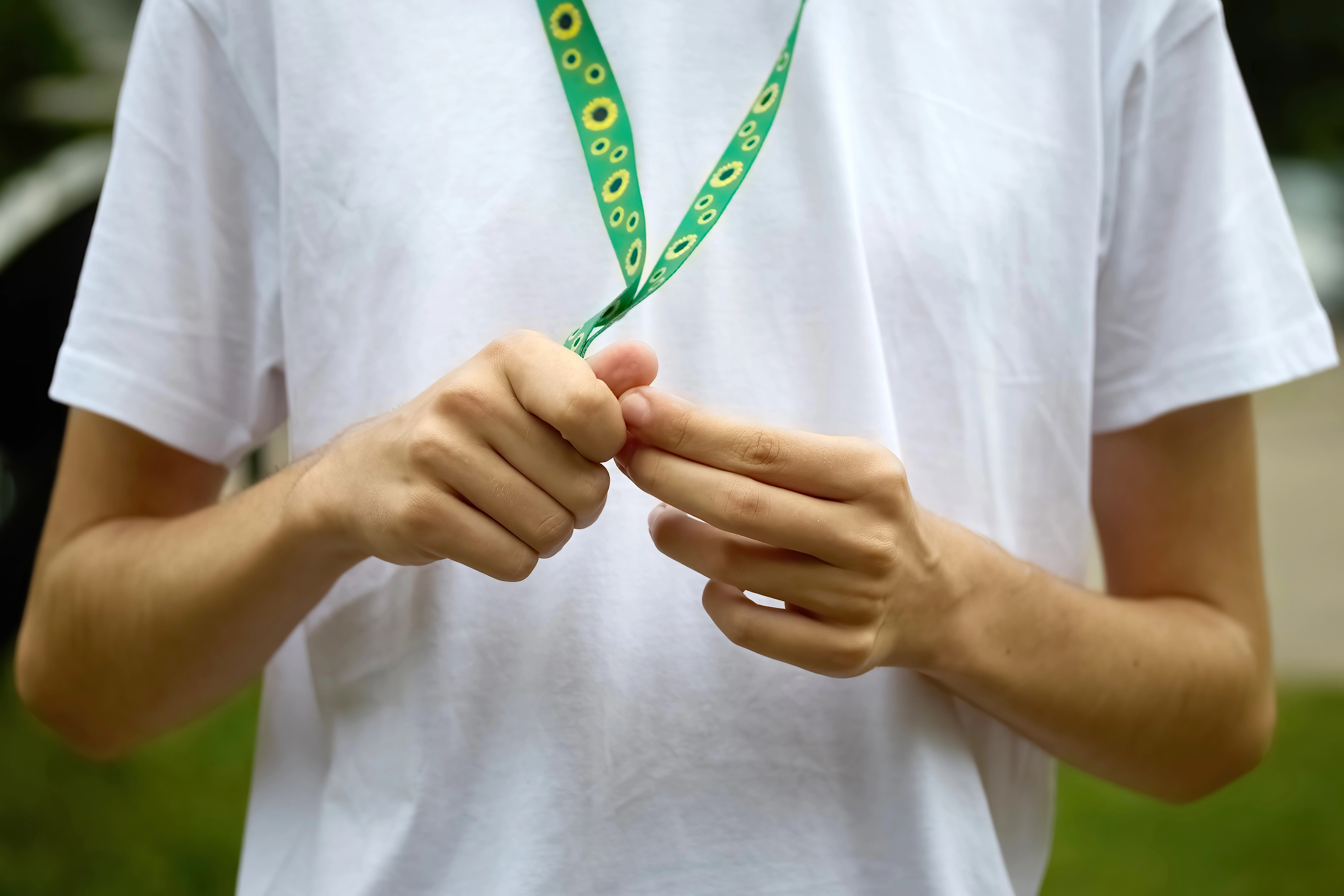 Cordão de girassol: símbolo de empatia para quem vive com doenças ocultas