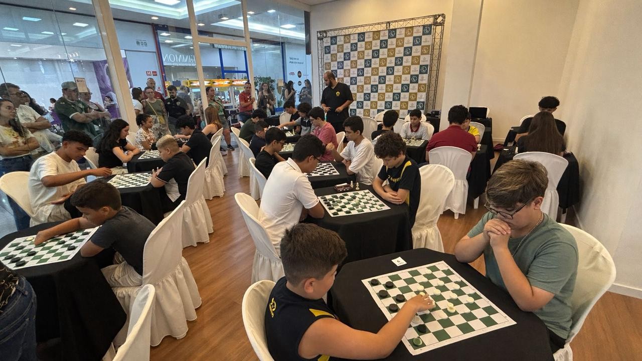 Pátio Limeira Shopping promove 1º Torneio de Damas no fim de semana