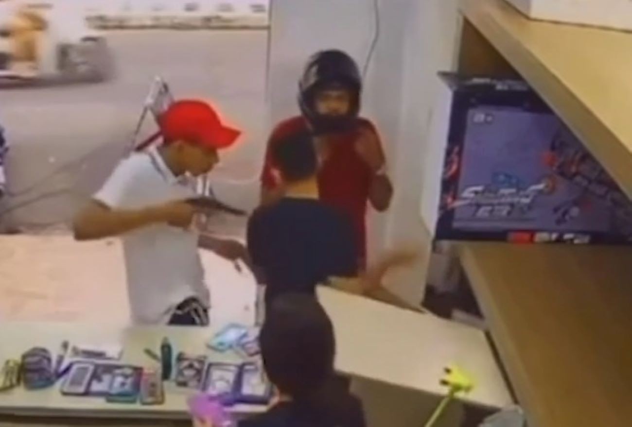 Polícia procura trio que assaltou loja de celulares em Pedreiras, no MA