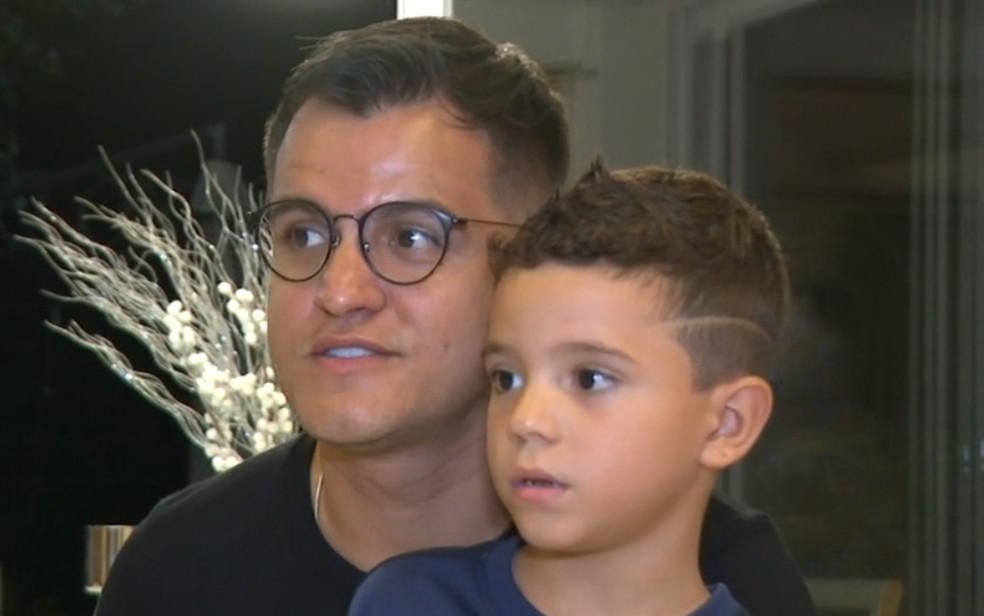 Jeovani Soeito e o filho Guilherme — Foto: Reprodução/TV Bahia