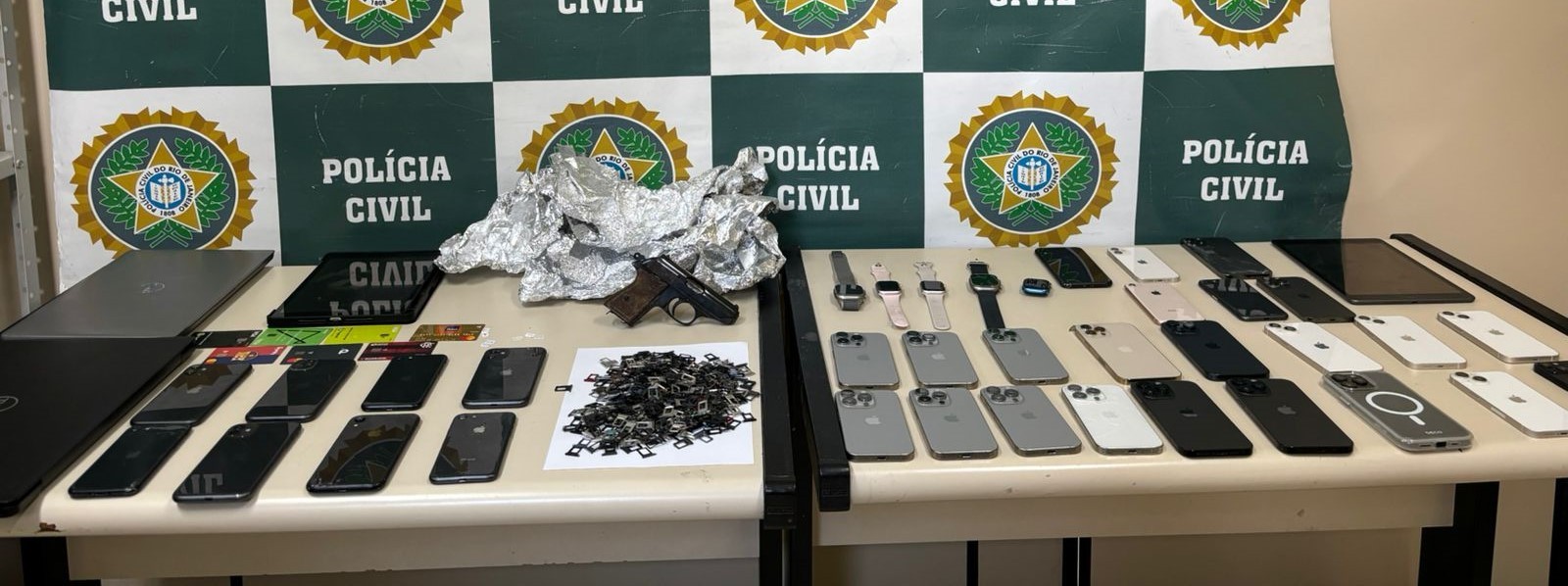 Polícia prende ‘Mago das Maçãs’, ‘especialista’ em desbloquear iPhones roubados