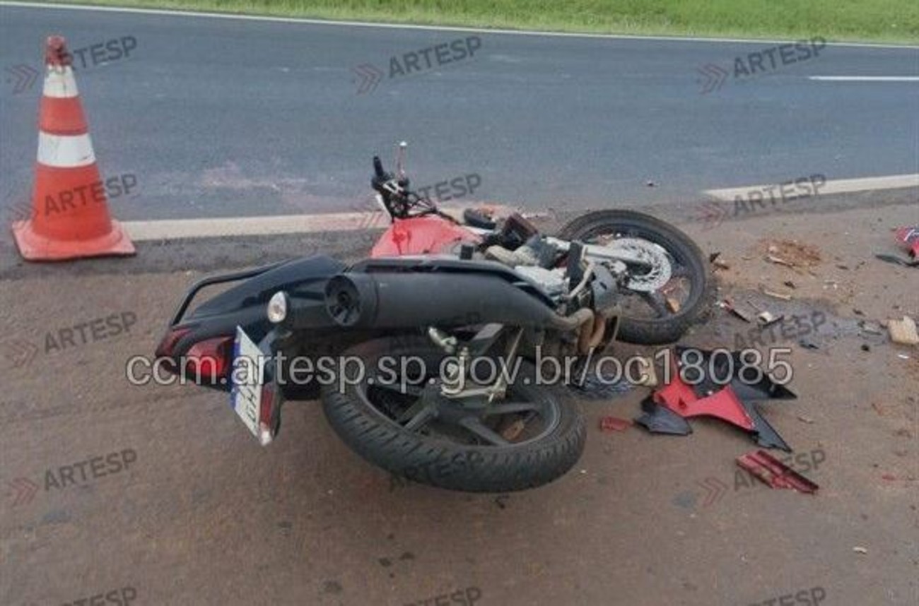 Grave acidente mata motociclista na Rodovia Washington Luís no interior de SP