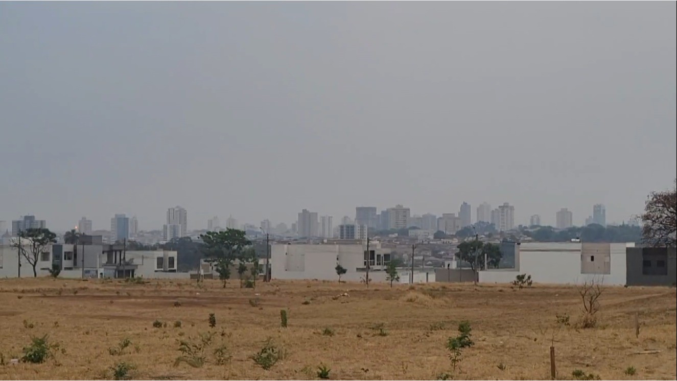 Cidades da região de Ribeirão Preto amanhecem sob fumaça e com qualidade do ar 'ruim', segundo Cetesb