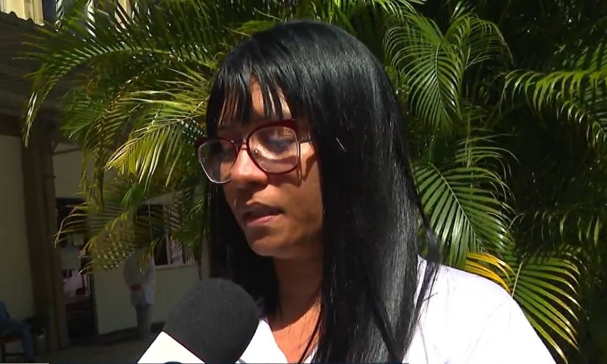 Esposa de motociclista por app morto após ser atropelado por influenciador desabafa: 'Meus filhos vão ficar sem pai'