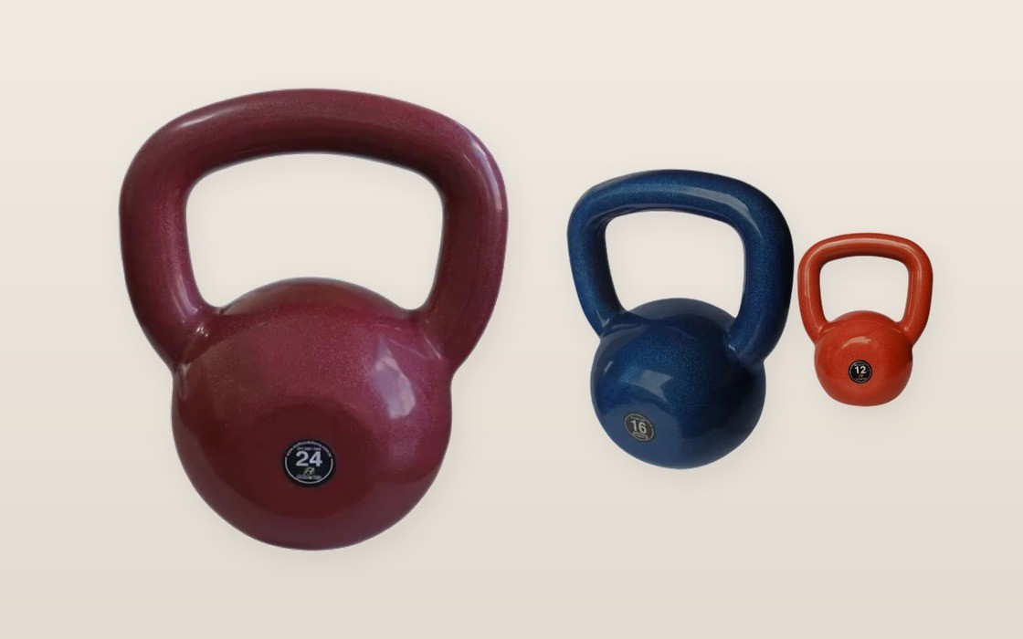 Kettlebell e anilha de ferro fundido: por que o material importa