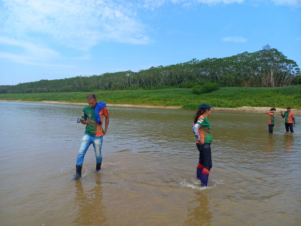 Nível do Rio Tarauacá está baixo e prejudica acesso a comunidades rurais. — Foto: Divulgação