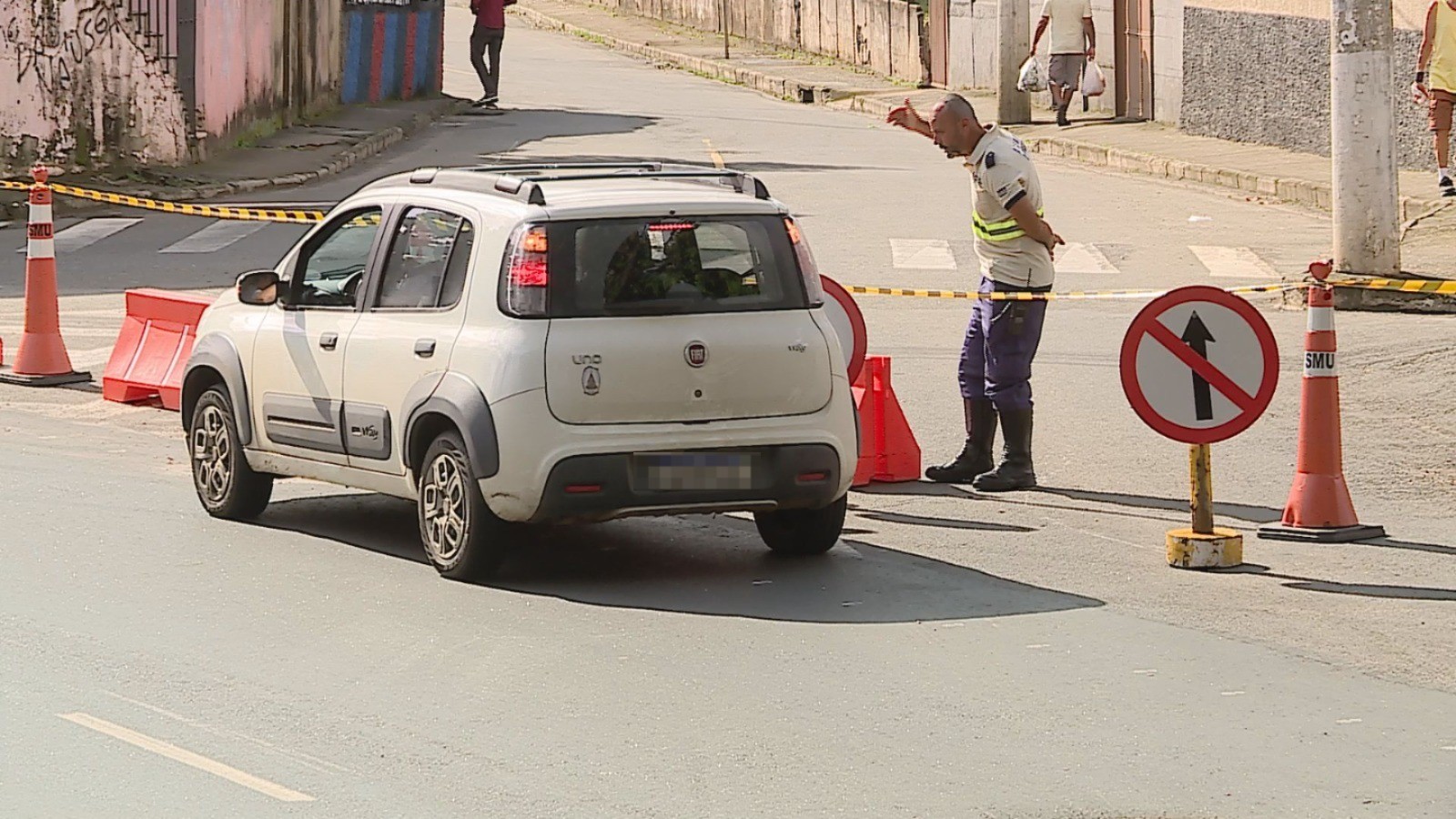 Rua da Bahia passa a funcionar em mão única no Bairro Poço Rico, em Juiz de Fora