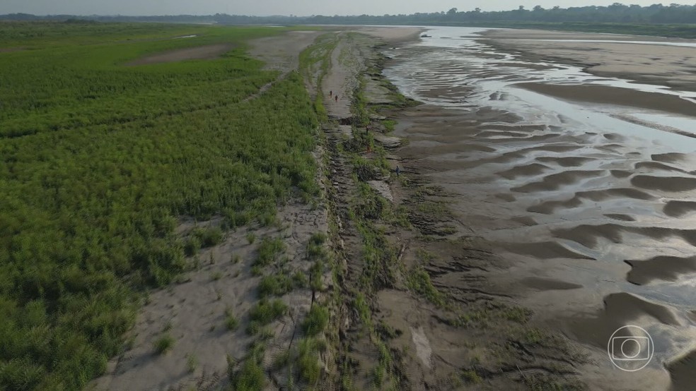 Moradores do Amazonas sofrem com a pior seca do Rio Solimões — Foto: Reprodução/TV Globo