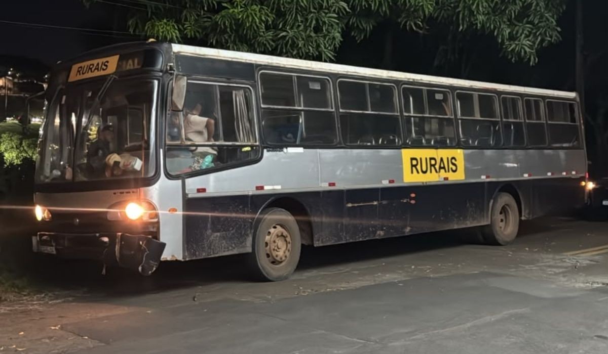 Tio e sobrinho são presos por tentar lucrar R$ 10 mil com venda de ônibus furtado em Limeira