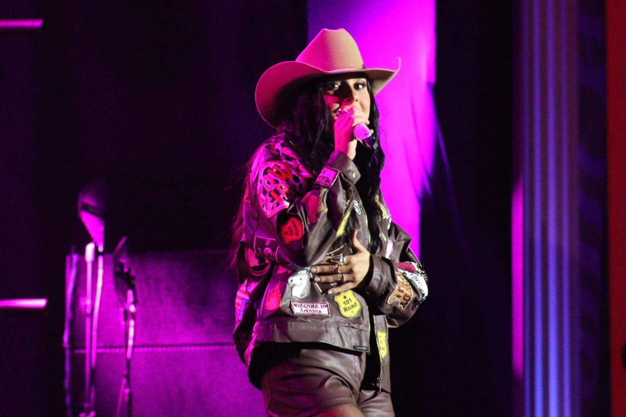 Ana Castela adia show no Pará após voo cancelado devido ao mau tempo em São Paulo