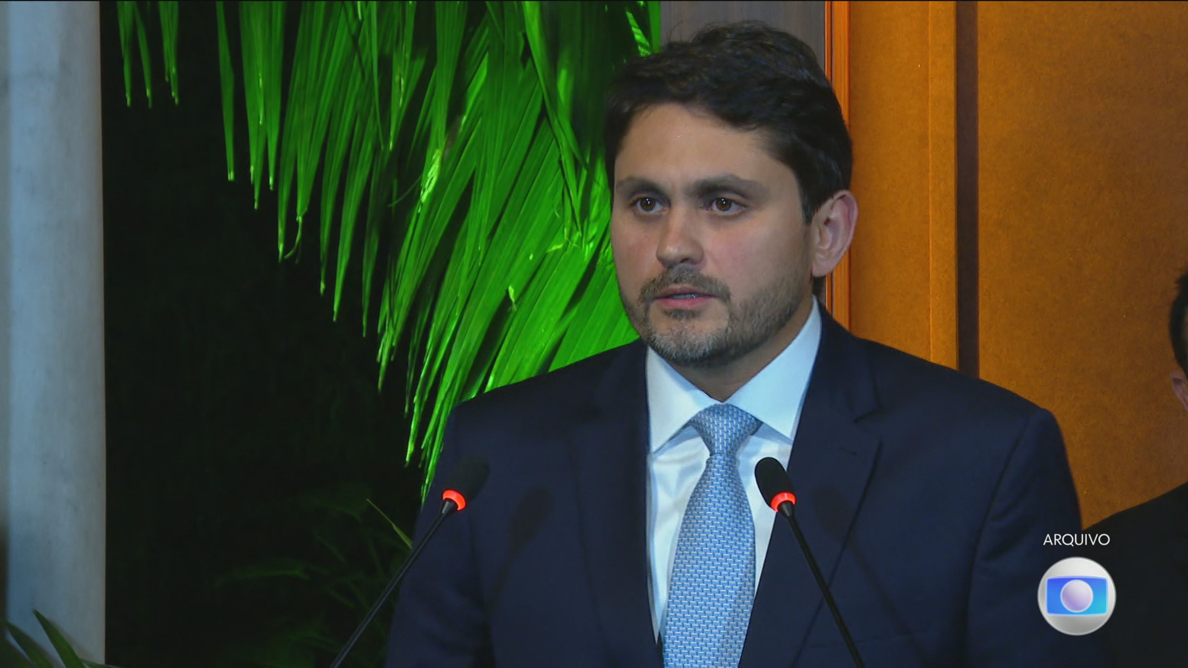 Na expectativa de escolha de novo ministro das Comunicações, Lula recebe Alcolumbre no Alvorada